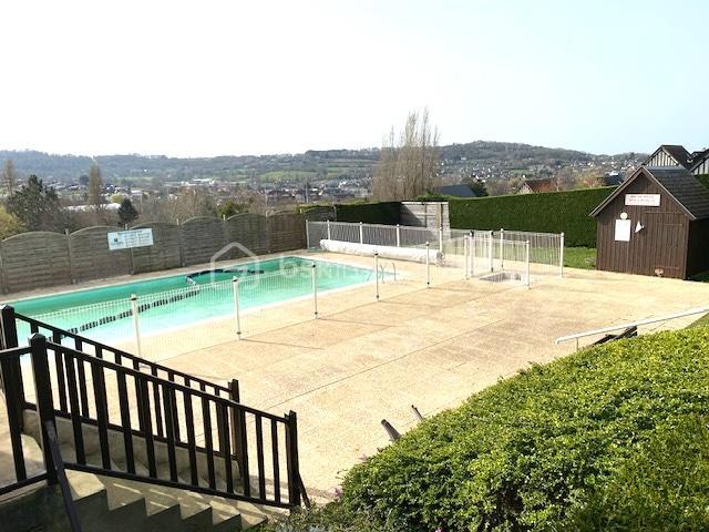 APPARTEMENT 3 PIÈCES AVEC JARDIN CLOS À HOULGATE
