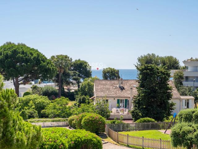 Appartement 3 pièces avec terrasse d'angle à Marina Baie des