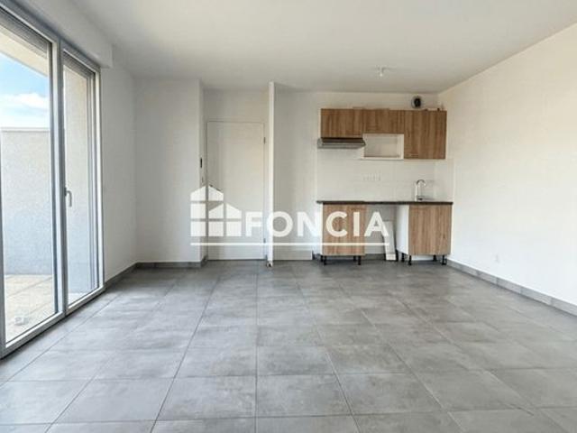Appartement 3 pieces avec terrasse et parking sous sol