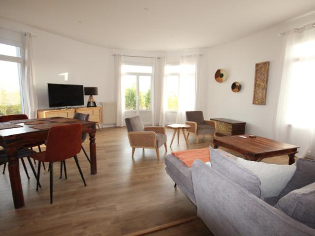 Appartement 3 pièces avec TERRASSE et PARKING Quartier Las