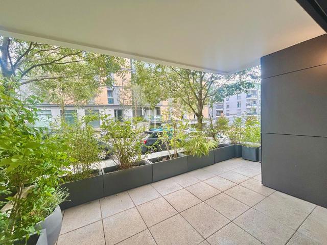 APPARTEMENT 3 PIECES AVEC TERRASSE