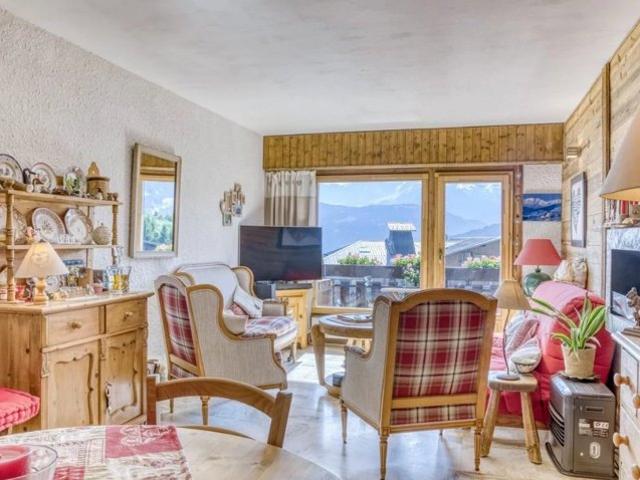 Appartement 3 pièces avec très belle vue Mont Blanc