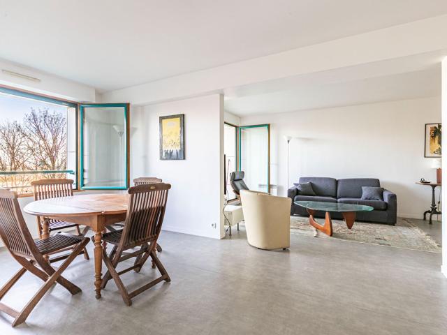 Appartement 3 pièces avec vue Paris