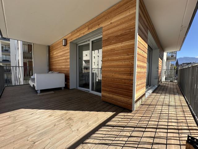 Appartement 3 pièces avec 2 terrasses Grenoble rue Marx Dormoy 63,33 m2