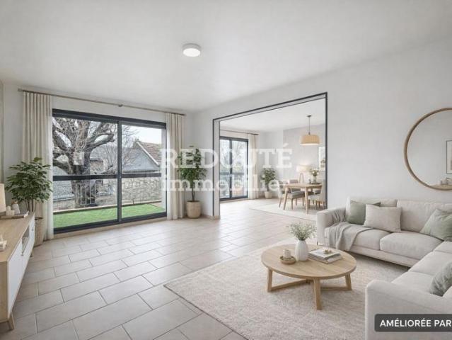 Appartement 3 pièces balcon et parking Reims Clairmarais