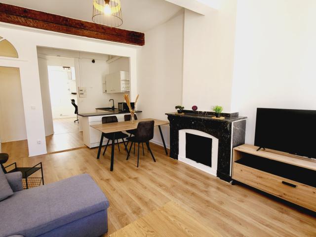 Location appartement 3 pièces, 84.40m², Carcassonne