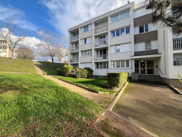 Appartement 3 Pièces Carrières sur Seine Monceau