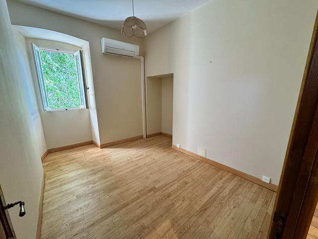 APPARTEMENT 3 PIÈCES Castellare Di Casinca 20213