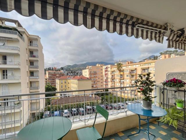 APPARTEMENT 3 PIECES CENTRE VILLE