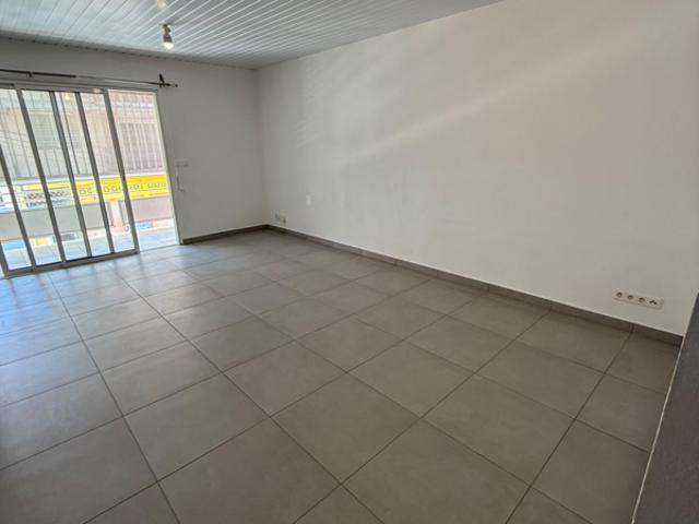 Appartement 3 pièces centre ville de Cayenne 1100EUR 75m2