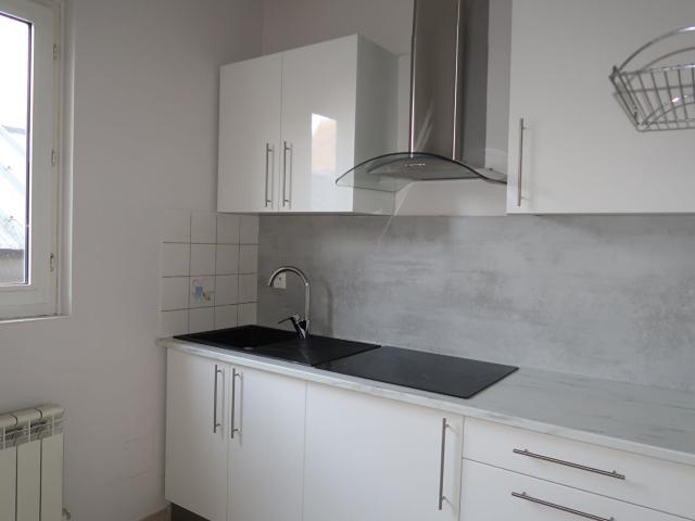 Appartement 3 pièces centre ville Nogent Le Roi