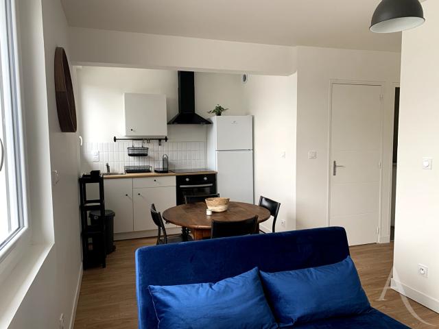 Location appartement 3 pièces, 44.55m², Châteauroux