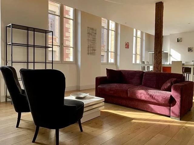 ✨ Appartement 3 pièces d’exception rénové par architecte – Quar