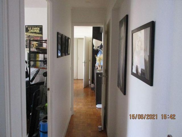 Appartement 3 pièces dans immeuble de standing