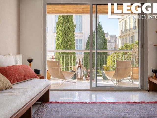 Appartement élégant et rénové de 3 pièces dans le quartier de Cimiez à Nice