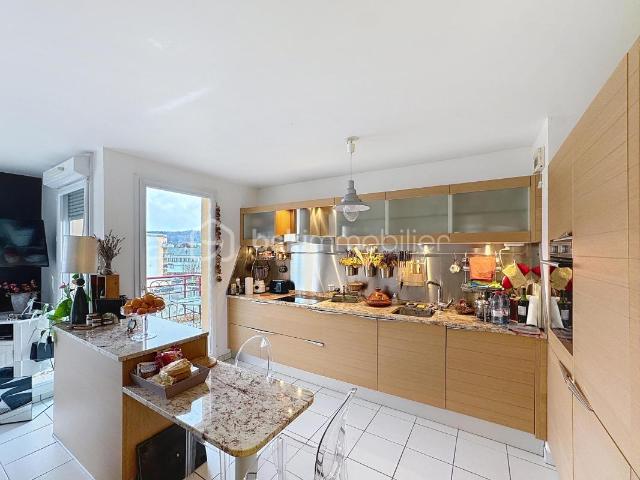 Investisseur: Appartement 3 pièces dans résidence avec garage et ascenseur