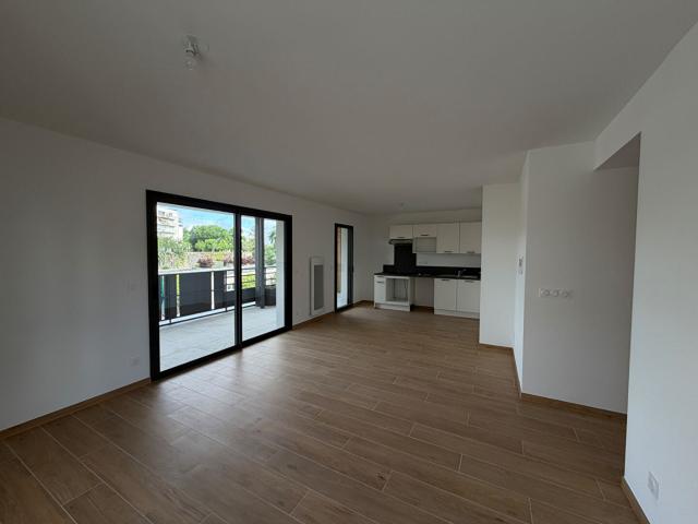 Appartement 3 pièces Dax 73.20m² 1138€ à louer l'Adresse
