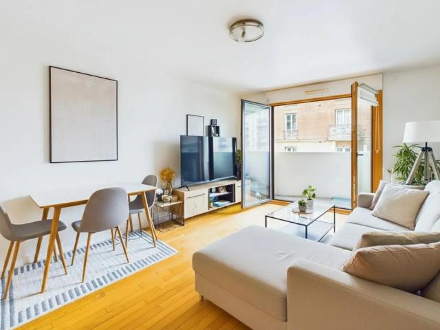 Appartement 3 pièces de 63 m2 en vente à Colombes