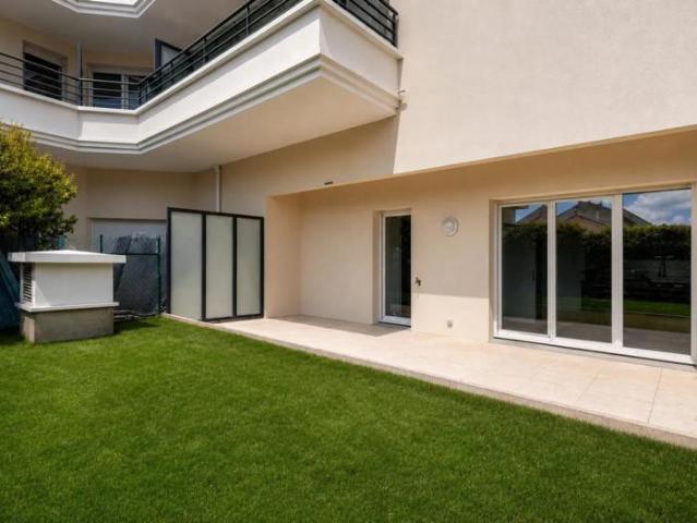 Appartement 3 pièces de 60 m² à Achères