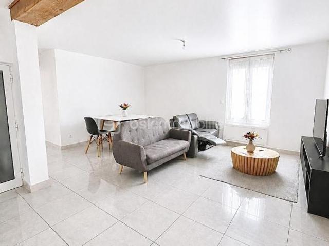 Appartement 3 pièces de 61 m² à Montataire
