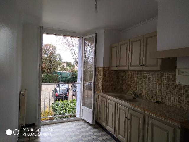 Appartement 3 pièces de 64.64m2, à Tarascon