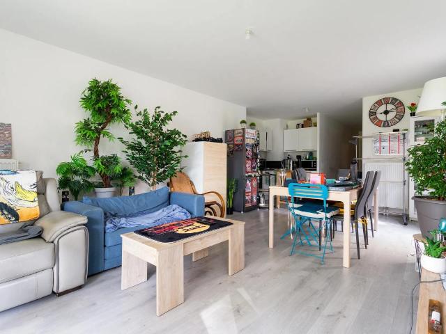 Appartement lumineux avec terrasse à Wambrechies