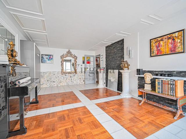 Appartement 3 pièces de 74 m² Entièrement rénové à proximité i