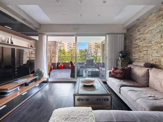 Appartement 3 pièces de 79 m² avec terrasse situé à Beausoleil