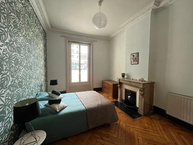 Appartement 3 pièces de 83m2 SECTEUR CENTRE DEUX