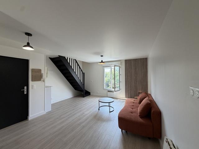 Appartement 3 pièces Drancy 58.98m² 1300€ à louer l'Adresse