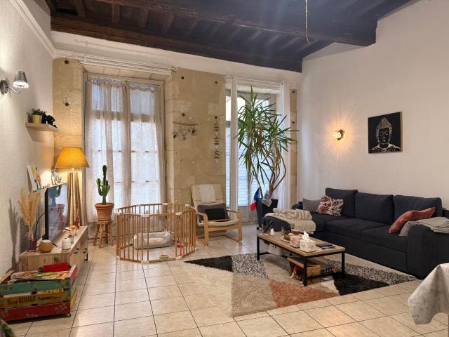 Appartement 3 pièces en centre ville à louer