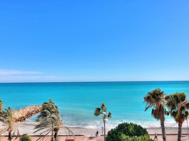 Appartement 3 pièces en front de mer à Cagnes sur Mer