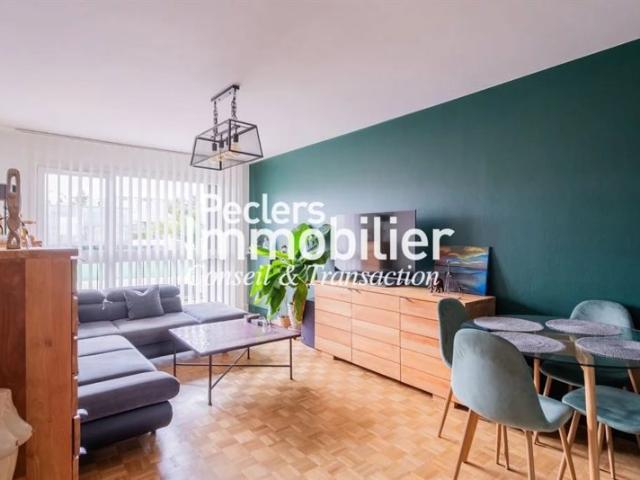 Appartement 3 pièces entièrement rénové coeur de ville