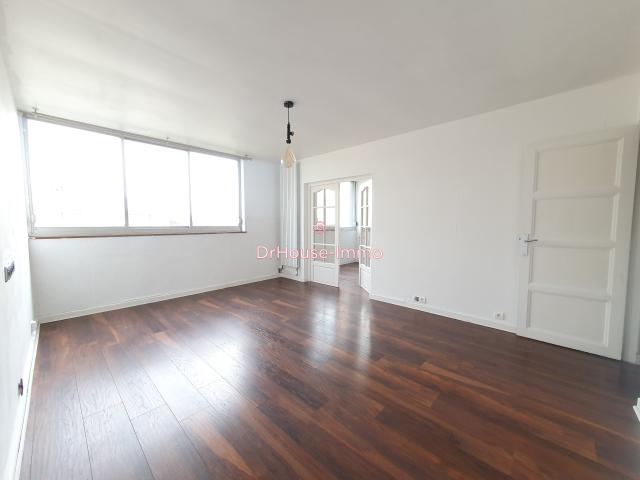 APPARTEMENT 3 PIECES ET CAVE
