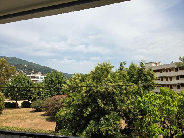 Appartement 3 pièces Grasse 56.00m² 870€ à louer l'Adresse