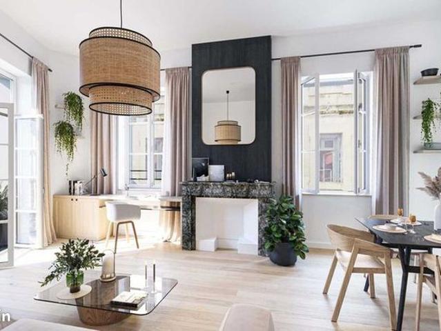 Appartement 3 pièces Histoire & Patrimoine Vivre au cœur d’un quartier animé du centre ville