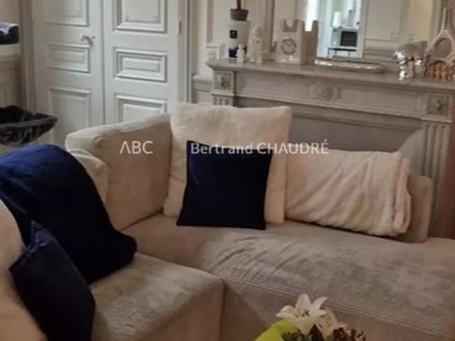 APPARTEMENT 3 PIECES HYPER CENTRE