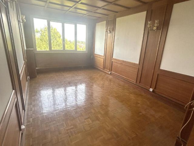 APPARTEMENT 3 PIÈCES – LES PAVILLONS SOUS BOIS