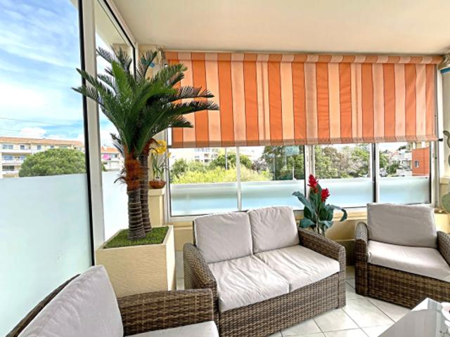 Appartement 3 pièces LIMITE SAINT RAPHAËL