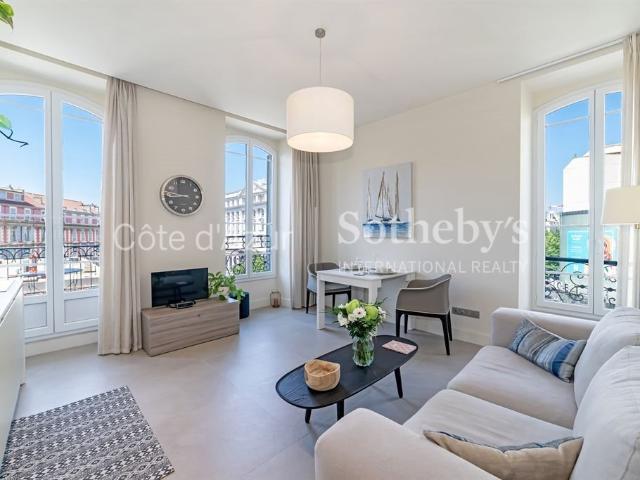 Nice Jean Médecin Appartement 3 pièces rénové avec balcon. 43m² Nice