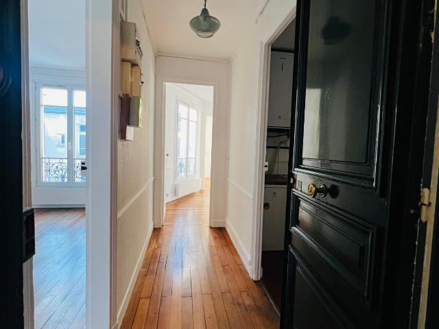 Appartement 3 pièces Lumineux, calme, vue dégagée 53,30 m2 Paris 19e