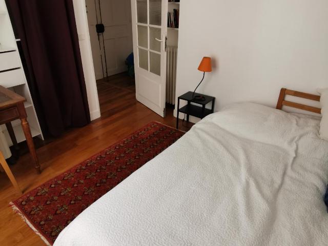 Appartement 3 pièces lumineux Paris Ideal coloc