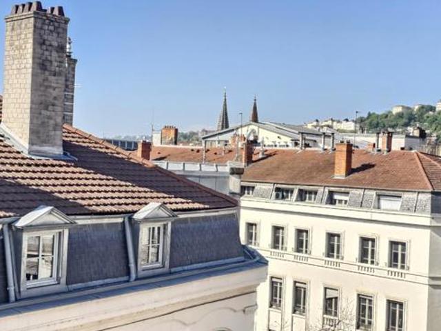 Appartement 3 pièces Lyon 390000