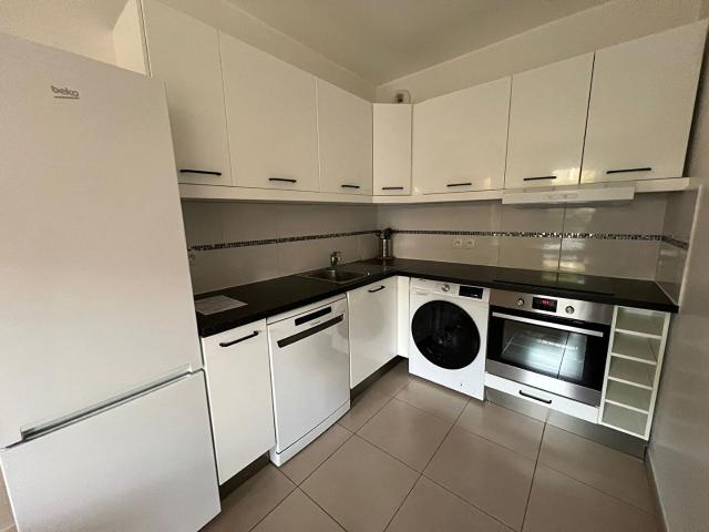 Appartement 3 pièces MEUBLE CHATOU proche RER A