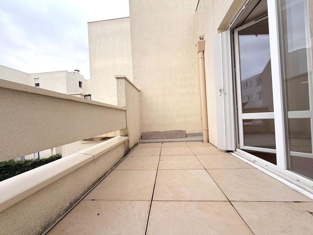 Appartement 3 pièces MEUBLÉ à louer à Évry Courcouronnes Réf 17131