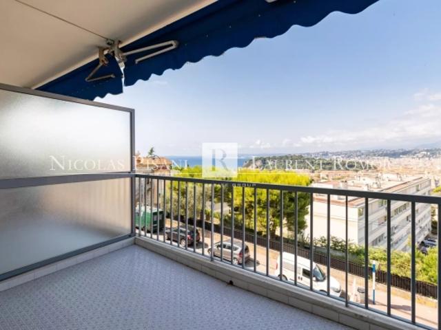 APPARTEMENT 3 PIECES MONT BORON TERRASSE GARAGE
