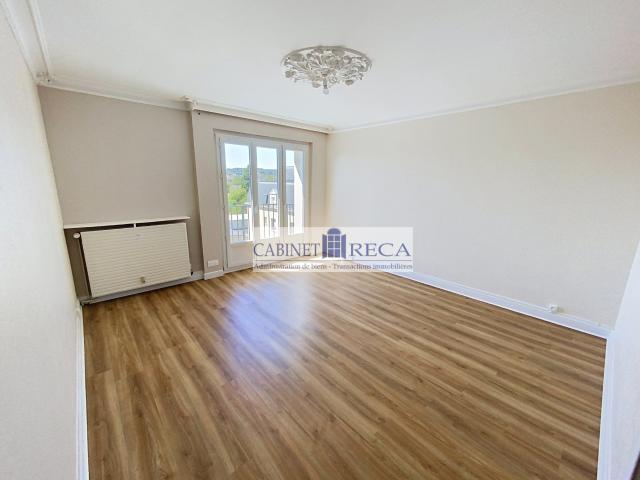 APPARTEMENT 3 Pièces NOYON PROCHE GARE ET CV