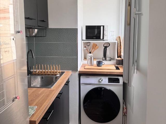 Appartement 3 pièces PARIS 15e