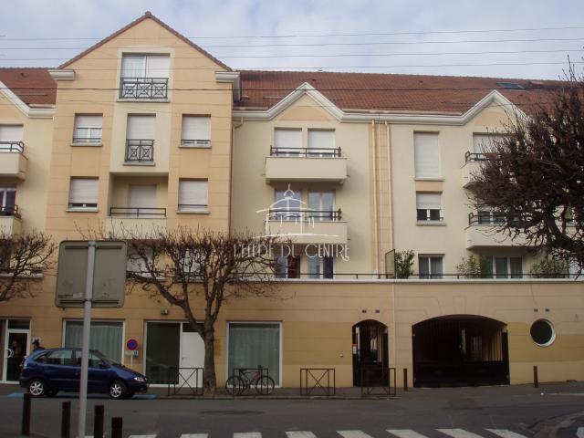 APPARTEMENT 3 PIECES PROCHE GARE