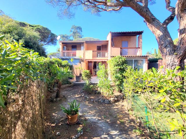 Appartement 3 pièces proche de la mer et des commerces, aux Issambres